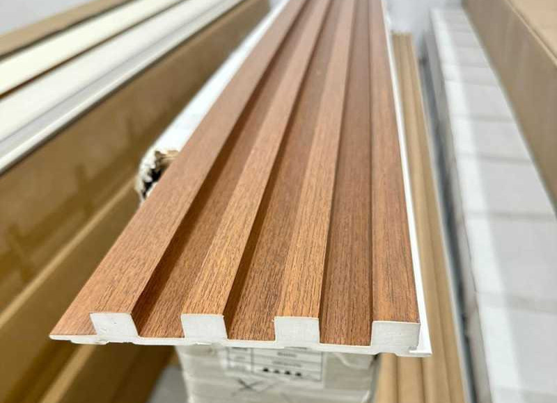 PANEL EFFET BOIS PS 17 cm INTERIEUR EN TUNISIE