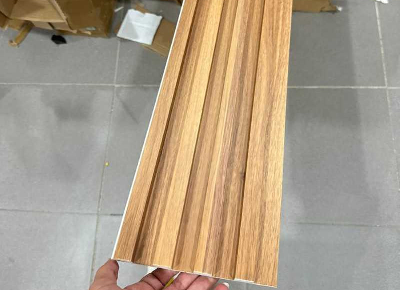 PANEL EFFET BOIS PS 17 cm INTERIEUR EN TUNISIE